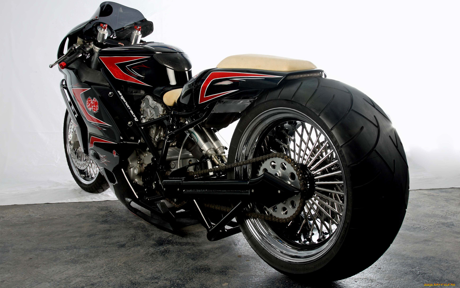 , customs, ducati